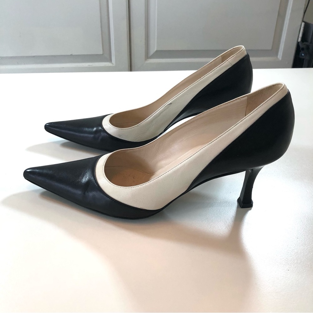 Black and Cream Pointed-Toe Women's Pumps